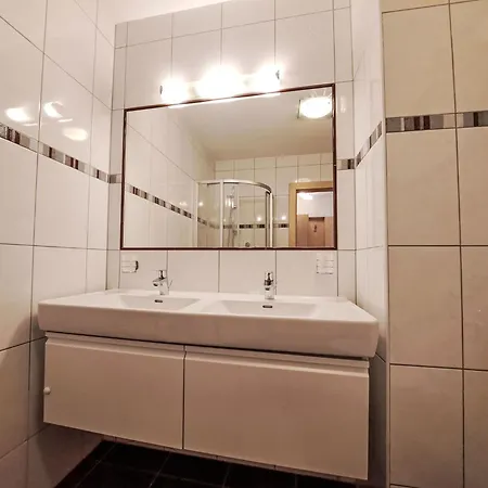 Regina By Interhome * Aschau Im Zillertal